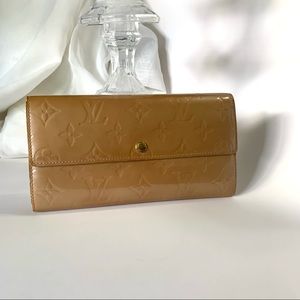 ❌SOLD❌LOUIS VUITTON Vernis Sarah Wallet 2x🔥HP